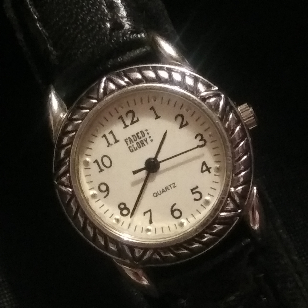 NWOT Designer Watch - Picture 2 of 12